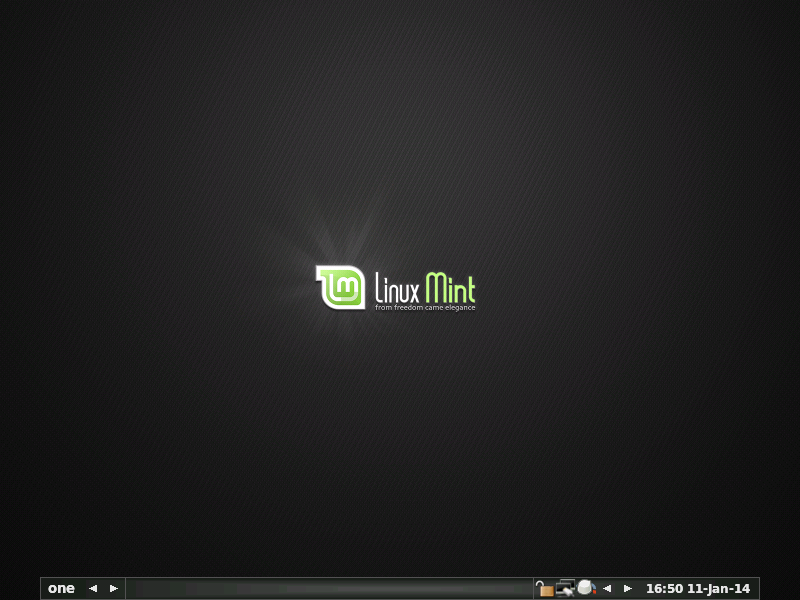 Linux Mint 5 Desktop